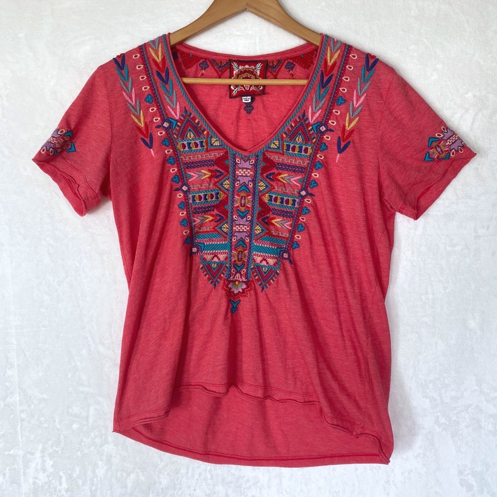 Johnny Was JWLA Embroidered Boho Tribal Festival V Neck High-low Coral Top Small